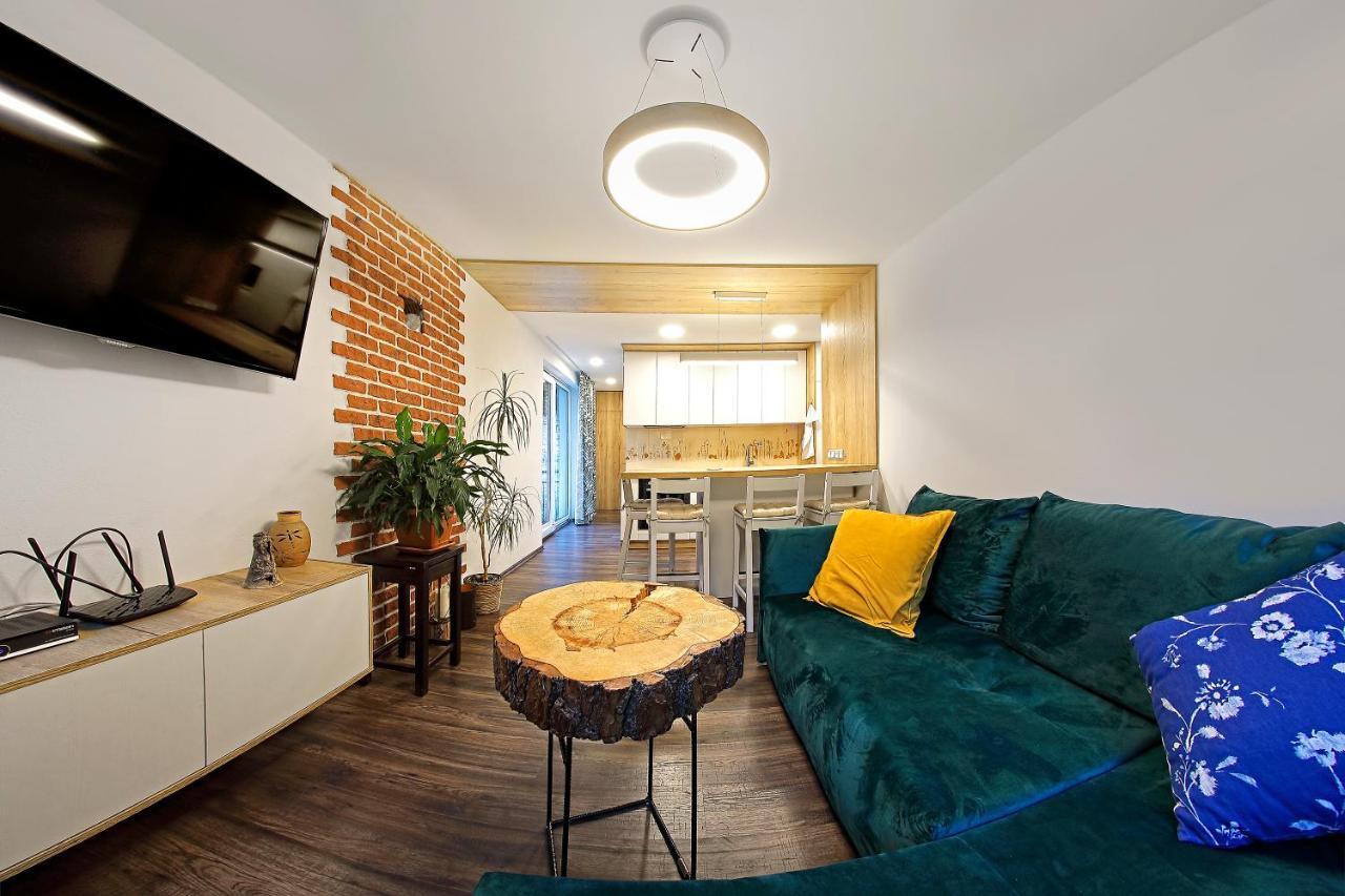 Apartamento Zuzo Flat Stare Koliesko 96 Demänovská Dolina Exterior foto